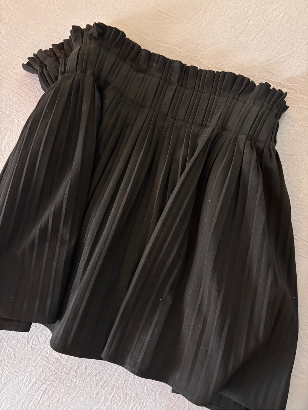 ZARA Black Pleated Mini Skirt - Picture 2 of 4